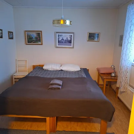 Esterin Tupa, Alajaervi Moksy